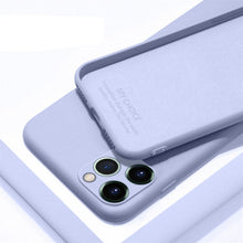 Load image into Gallery viewer, iPhone 11 Pro Max Silicone Case - Amazon Green - Less+mORE